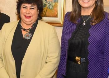 السفيرة نبيلة مكرم تشيد بجهود مدرسة “نجيب محفوظ” بإيطاليا في ربط أبنائنا بهويتهم وتاريخهم