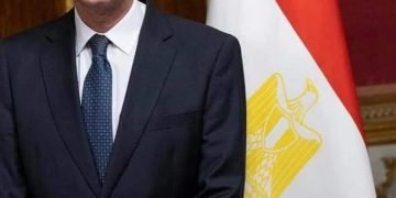 وفاة السفير .. علاء رشدي