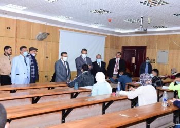 تواصل امتحانات الفصل الدراسي الأول بجامعة سوهاج