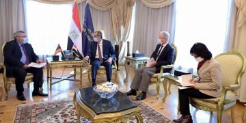 وزير الاتصالات يستقبل سفير أرمينيا فى القاهرة لبحث تعزيز التعاون بين البلدين فى مجالات الاتصالات وتكنولوجيا المعلومات