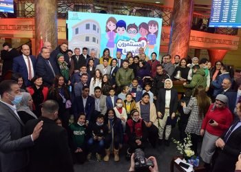 4 وزراء يفتتحون جلسة تداول البورصة بمناسبة إطلاق أول سلسلة تعليمية عن البورصة للأطفال وذوي القدرات