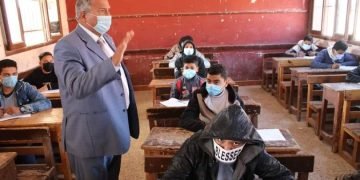 محافظ بني سويف يطمئن على انتظام امتحانات الفصل الدراسي الأول للشهادة الإعدادية في يومها الرابع