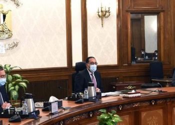 مدبولي: فى ظل تنامى مشروعات قطاع التشييد والبناء.. الدولة تعمل على توافر المواد الخام لتصنيع المواسير وزيادة قدرات التصنيع المحلية