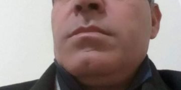 (أضنيتني بالهجر)