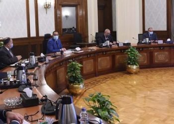 رئيس الوزراء يتابع إجراءات تخصيص الوحدات السكنية للموظفين المنتقلين إلى العاصمة الإدارية الجديدة