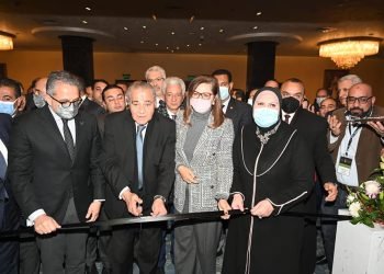 نيفين جامع: الحكومة حريصة على الارتقاء بقطاع المشغولات الذهبية لتوفير منتجات متميزة بالسوق المحلي وزيادة تنافسية الذهب المصري بالاسواق العالمية