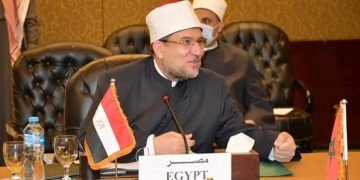 وزير الأوقاف يمنح خطباء المكافأة فرصة للتعين