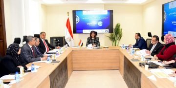 وزيرة الهجرة تعلن الجلسات النقاشية لمؤتمر “مصر تستطيع بالصناعة”