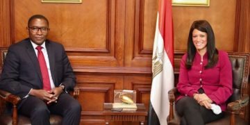 “المشاط” نعمل على تعزيز التكامل مع كافة شركاء التنمية لدعم جهود الدولة للتحول نحو الاقتصاد الأخضر ومكافحة التغيرات المناخية