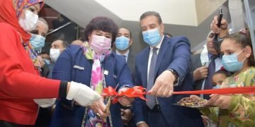 وزيرة الثقافة ومحافظ المنوفية يفتتحان قصر ثقافة شبين الكوم بعد التطوير