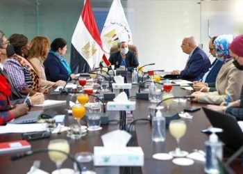 وزيرة البيئة تناقش مع البعثة الأولى لسكرتارية الاتفاقية الإطارية للأمم المتحدة UNFCCC خارطة الطريق لمؤتمر شرم الشيخ للمناخ COP27