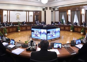 مدبولي يوجه الوزراء المعنيين بسرعة تنفيذ المشروعات المحددة في اسرع وقت “واهم قرارات اليوم”