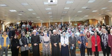 ندوة كلية التمريض جامعة المنصورة  (لم الشمل) بالتعاون مع المجلس القومى للمرأة و لجنة الفتوى فى الازهر