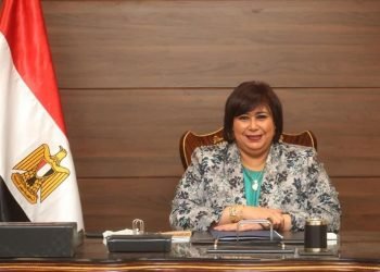 وزيرا الثقافة والسياحة والاثار ومحافظ قنا يطلقون فعاليات الدورة الثانية من مهرجان دندرة للموسيقى والغناء