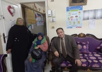 القباج  توجه فريق التدخل السريع المركزي بوزارة التضامن الاجتماعي بسرعة إنقاذ ٤ مواطنين بلا مأوى بينهم سيدة وطفلة