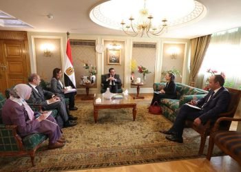 وزير التعليم العالى يبحث آليات التعاون التعليمي والتكنولوجي مع مديرة مكتب اليونسكو الإقليمى للتربية ببيروت