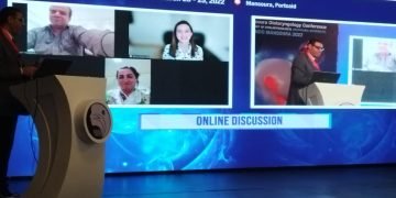 مؤتمر قسم الأنف والأذن بجامعة المنصورة يناقش تاثيرات وطرق العلاج لمرضى COVID-19