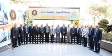 مستشفيات جامعة المنصورة ومراكزها الطبية تحتفل باليوبيل الذهبى للجامعة