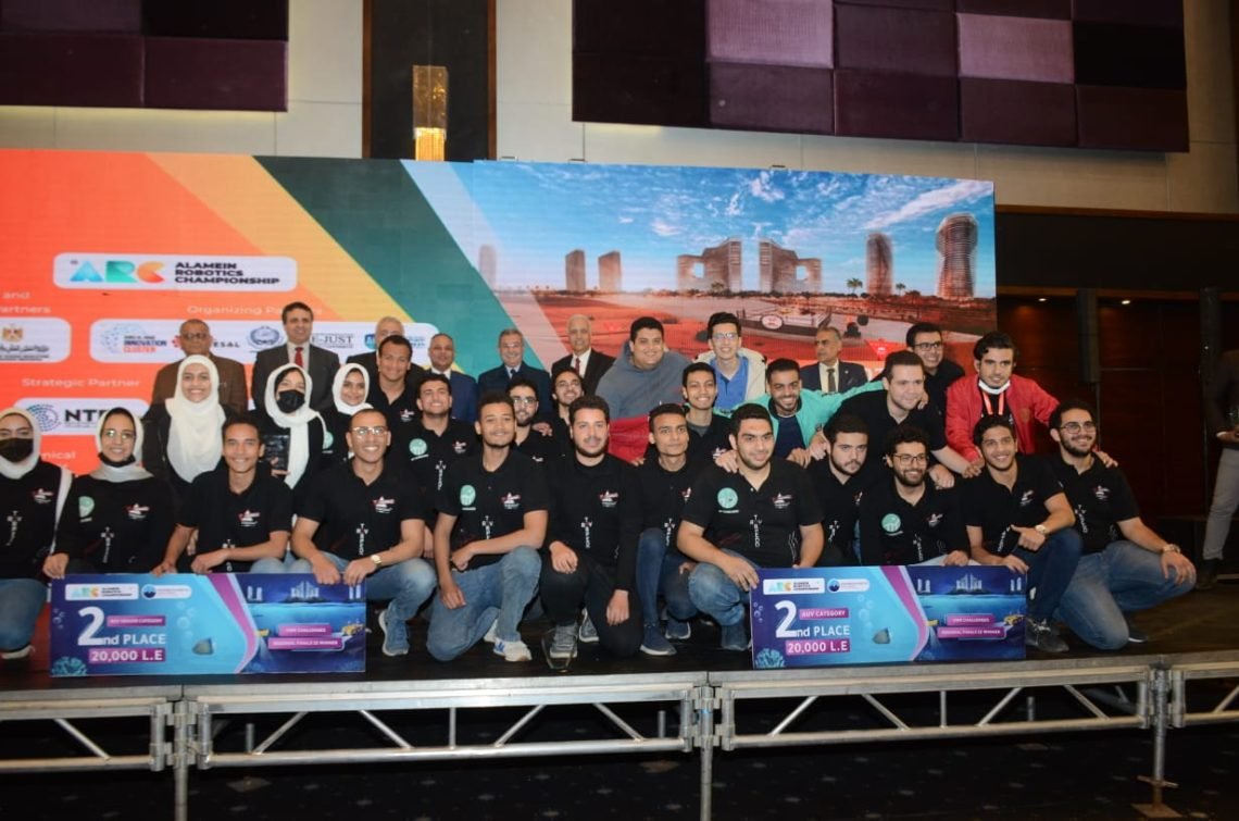 أكاديمية البحث العلمي : 79 فريق تنافسوا في المسابقة الدولية للروبوتات بالعلمين وفوز جامعة المنصورة بالمركز الثالث