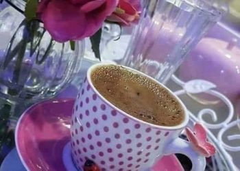 على بابك .. بقلم صفاء مسعود