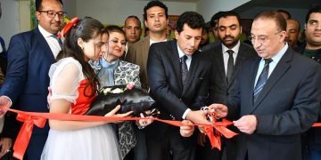 وزير الشباب ومحافظ الاسكندرية يفتتحان مركز شباب السيوف ٢ وأعمال تطوير مركز شباب النصر