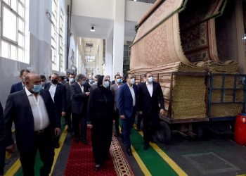 زيادة عدد العاملين بمجموعة “النساجون الشرقيون” إلى 20 آلف عامل.. وتحقيق مبيعات بـ 11,4 مليار جنيه العام الماضى منها 6 مليارات تصدير