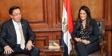 الدكتورة رانيا المشاط تلتقي سفير جمهورية كازاخستان بالقاهرة لبحث ترتيبات انعقاد اللجنة المشتركة بين البلدين لتعزيز التعاون الاقتصادي