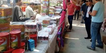 مواجهة التعديات والتفتيش على الأسواق بمدينة الواسطى