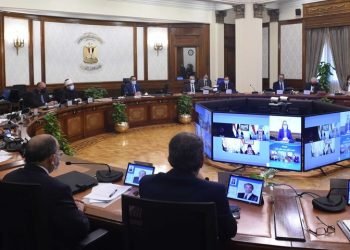 رئيس الوزراء: الدولة تتحرك على مختلف المحاور لمواجهة تداعيات الأزمة العالمية الراهنة