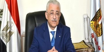 وزير التربية والتعليم يصدر كتابًا دوريًا بشأن ضرورة استخدام معلمي وتلاميذ الصف الرابع الابتدائي منصة LMS