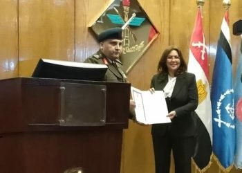 من صورالوحدة الوطنية لإحدى رائدات التعليم بالجيزة