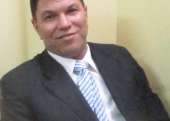 السيد حجاج يكتب / أحمل عني لا علي 