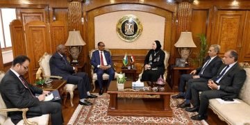 نيفين جامع: تعزيز العلاقات الاقتصادية والتجارية والاستثمارية مع دولة جيبوتى