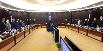 مدبولي يشكر الرئيس على تجديد الثقة.. ويوجه الشكر للوزراء السابقين.. ويؤكد: نستكمل ما بدأه السابقون