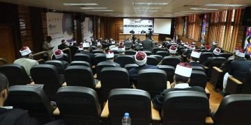جامعة القاهرة تعقد دورات لتدريب 50 إماما وخطيبا من الأوقاف