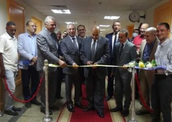 رئيس جامعة المنيا يفتتح  وحدة الأشعة المقطعية بمستشفى الكبد الجامعي