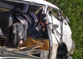 حادث مروع بين قطار وحافلة