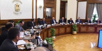 مدبولي: تعميق الصناعة الوطنية وزيادة حجم الصادرات على أجندة المؤتمر الاقتصادي الذى كلف به الرئيس