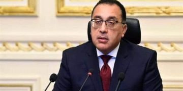 في البداية، نود أن نسلط الضوء على قرار تأجيل الدراسة