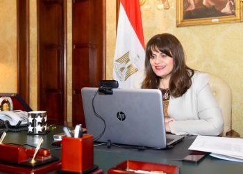 وزيرة الهجرة تبدأ مبادرة تواصل مستدام مع الجاليات المصرية بالخارج