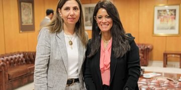 د.رانيا المشاط تلتقي الأمينة التنفيذية للجنة الاقتصادية والاجتماعية لغربي آسيا “الإسكوا” خلال مشاركتها بالمنتدى الإقليمي العربي ببيروت