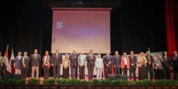 وزير الصحة يشهد حفل تخريج دفعتين من خريجي البرامج التدريبية بالتعاون مع كلية طب جامعة هارفارد الأمريكية