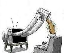 إعلامى مصرى يوزع  “صكوك الجنة”