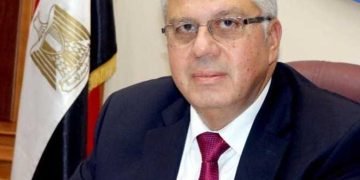 من يرعي امي في مرضها