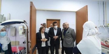 وزير الصحة يتفقد مستشفى إهناسيا التخصصي ومشروع تطوير مستشفى بني سويف المركزي