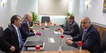 مباحثات مشتركة بين مصر وأمريكا  لزيادة التعاون في مجالات الطاقة