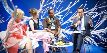 وزير الصحة: تغير المناخ يؤثر على إمكانية الوصول الآمن للغذاء ومياه الشرب النظيفة