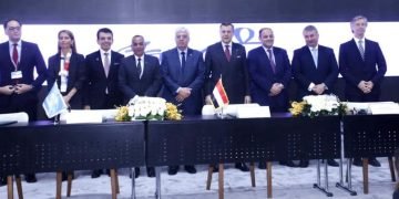 وزراء السياحة والآثار والتجارة والصناعة والتعليم العالي يشهدون مراسم توقيع مذكرة تفاهم مشروع تحويل المتاحف ومواقع التراث العلمي في مصر إلى الأخضر واستخدام الطاقة الشمسية