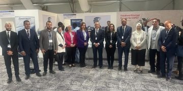 وزير الطيران : جودة الخدمات المقدمة للمسافرين فى مقدمة أولوياتنا