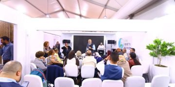 مشاركة غير مسبوقة فى قمة مؤتمر أطراف اتفاقیة الأمم المتحدة الإطاریة بشأن تغیر المناخ “27-COP”بشرم الشيخ